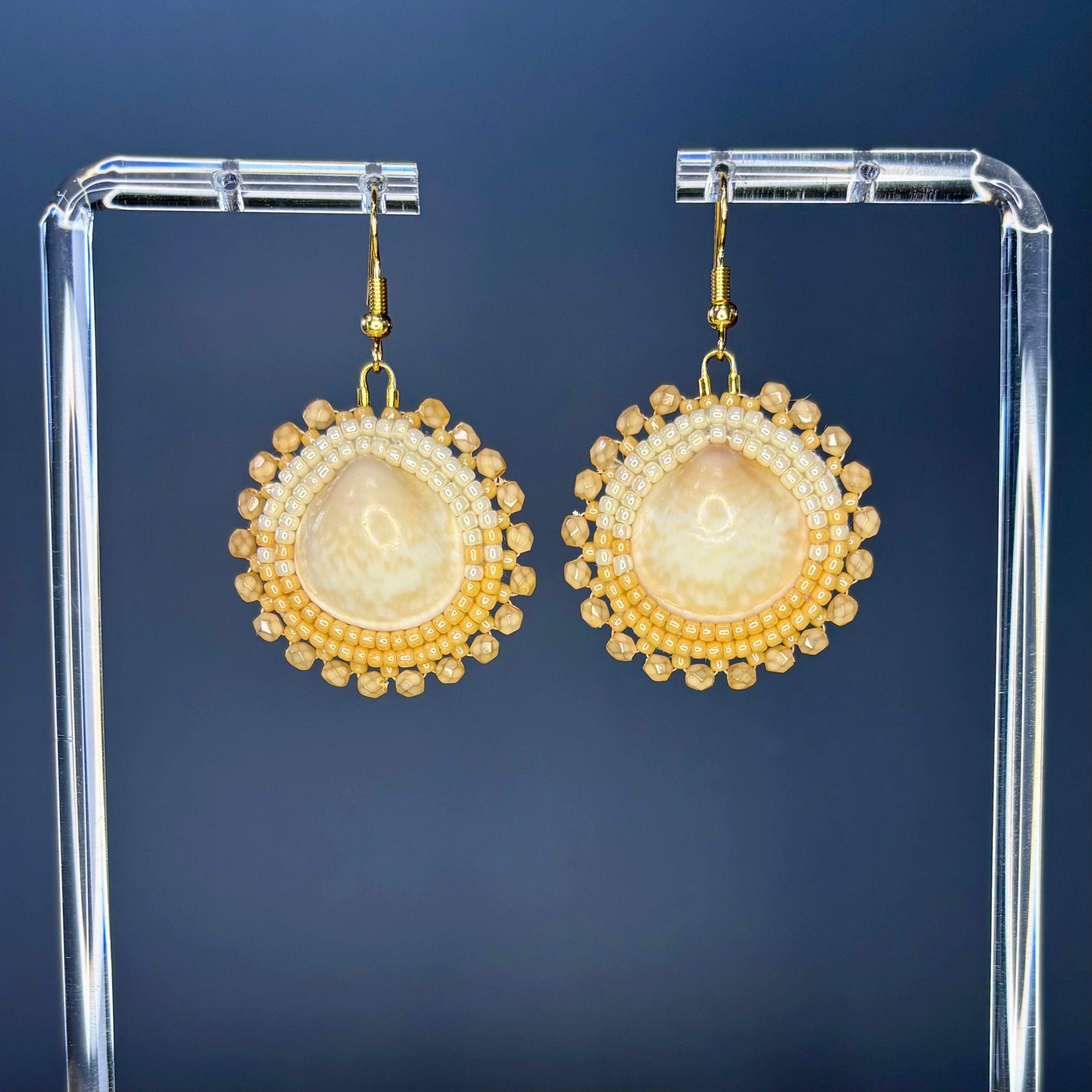 Two-Tone Tan Beaded Clamshells