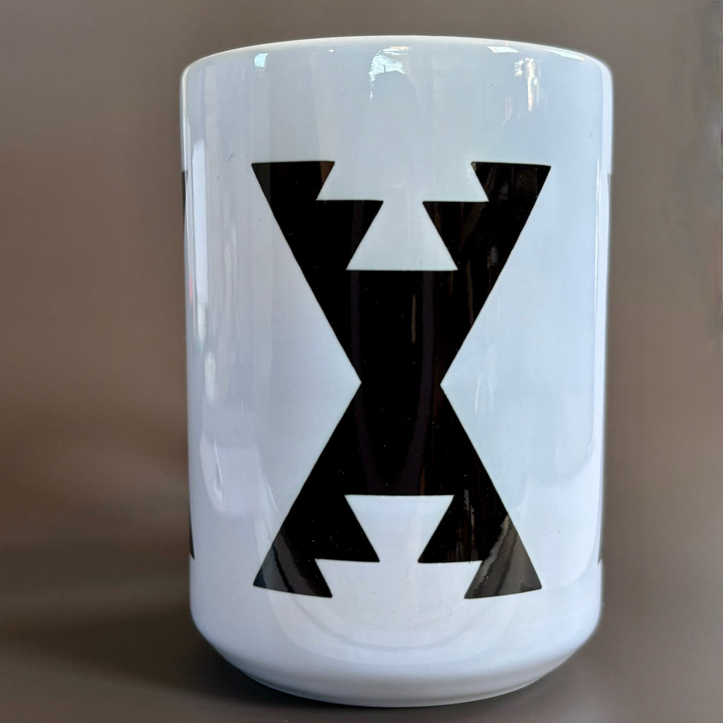 Vertical Design Mug, Black