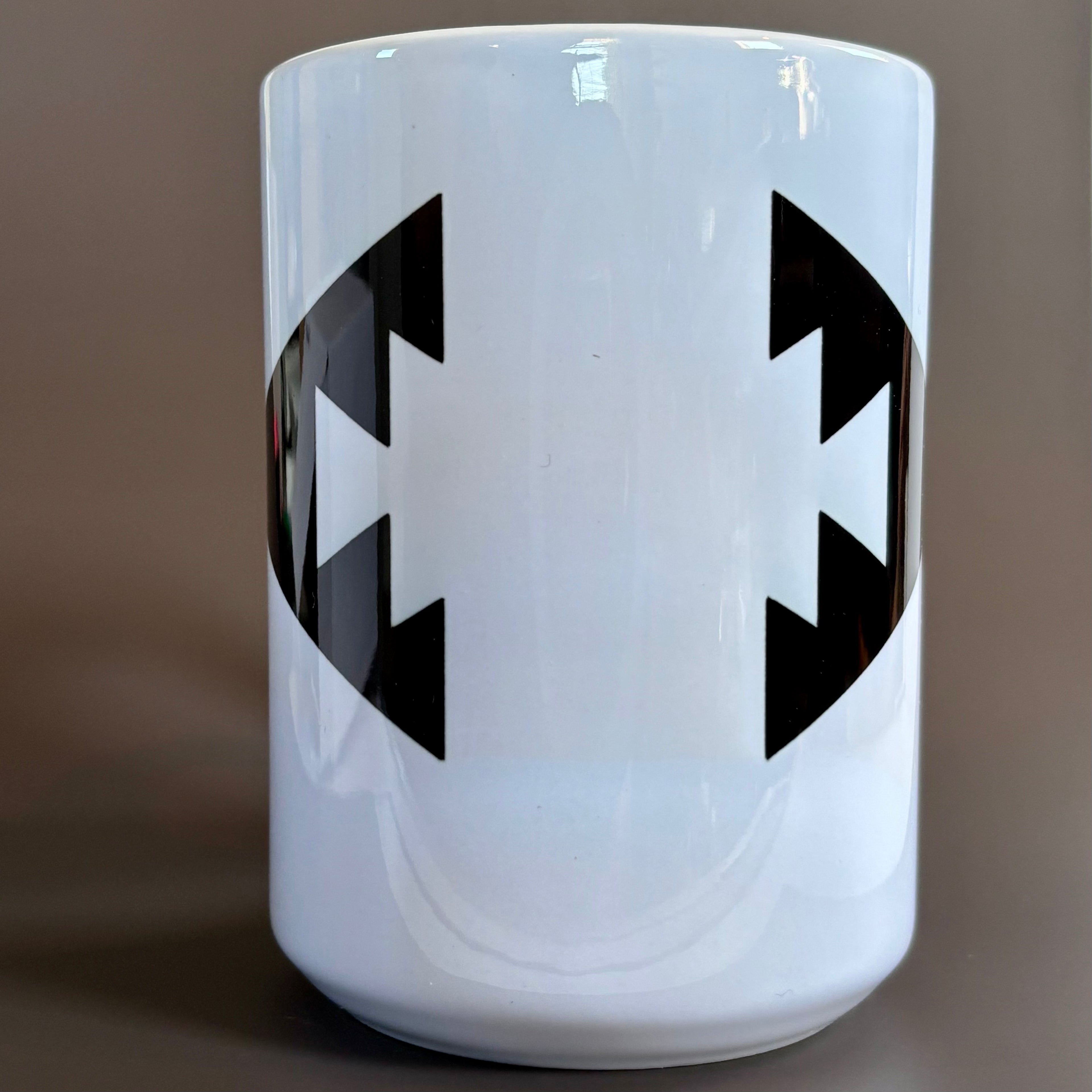 Horizontal Design Mug, Black