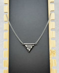 Black and White Zig Zag Beaded Necklace