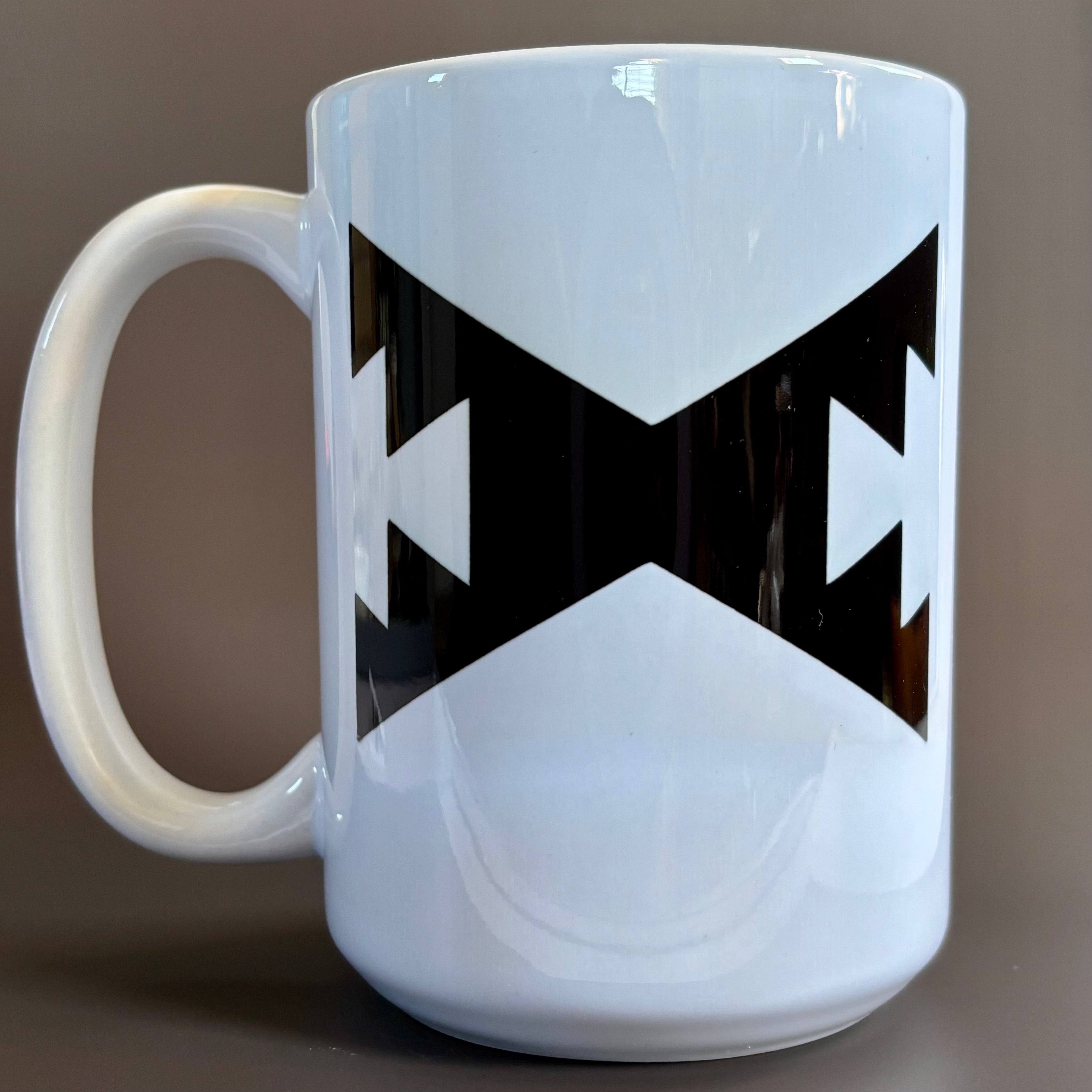 Horizontal Design Mug, Black